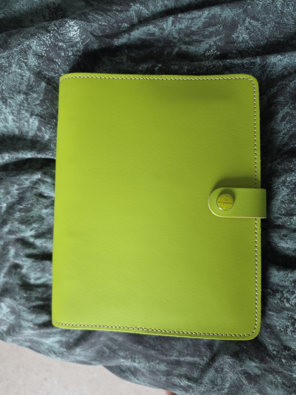 Original filoFAX Lime Green A5 Organizer